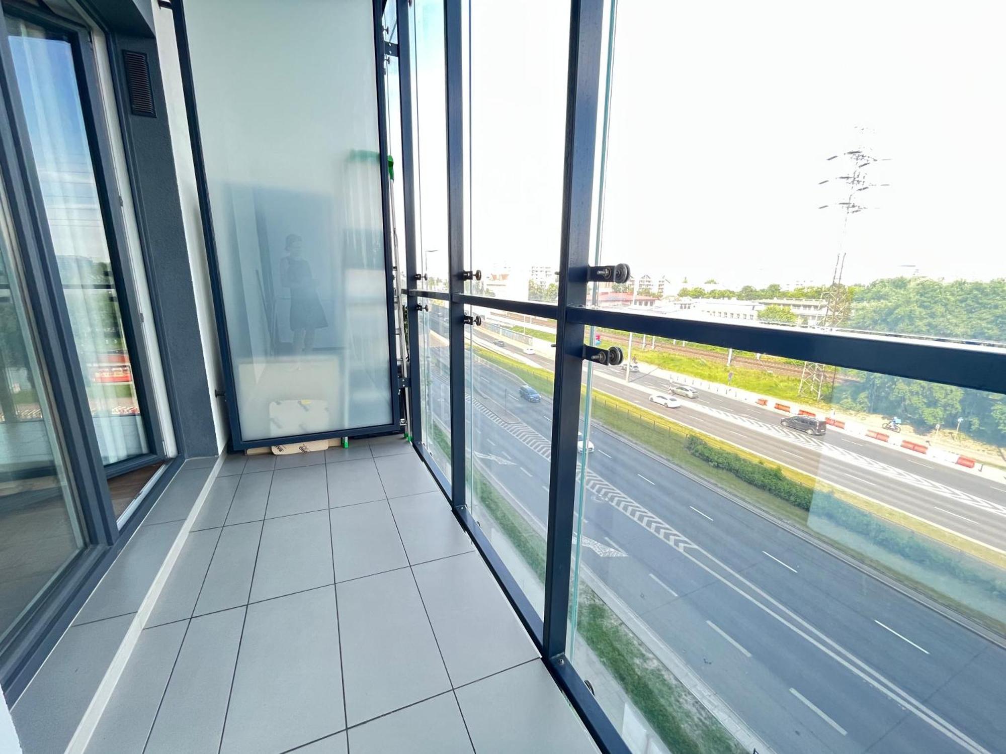 Prymasa Tysiaclecia 83A Free Garage By Perfect Apart Varšava Exteriér fotografie