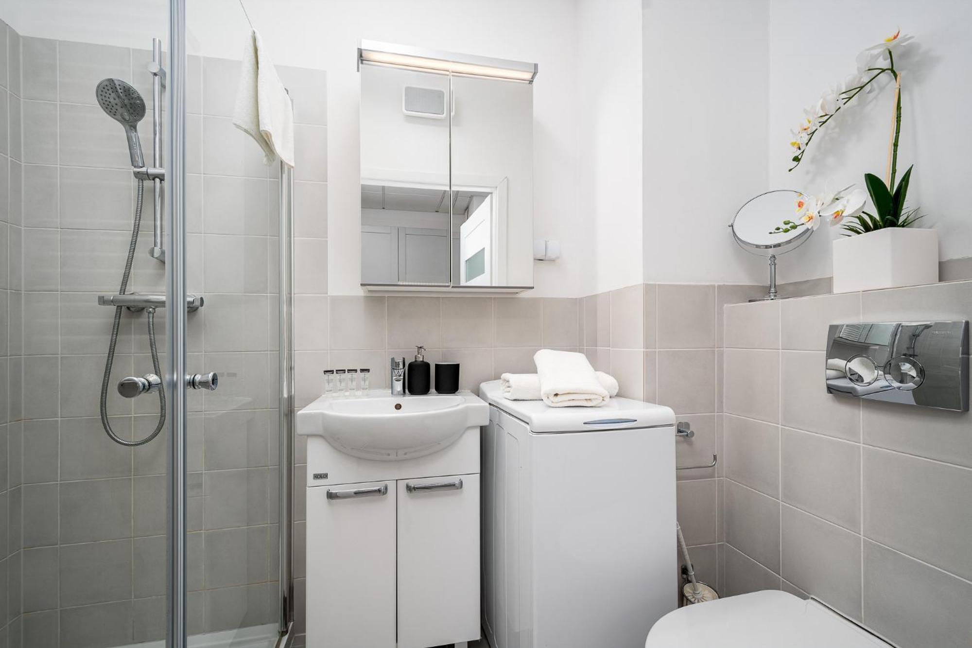 Prymasa Tysiaclecia 83A Free Garage By Perfect Apart Varšava Exteriér fotografie